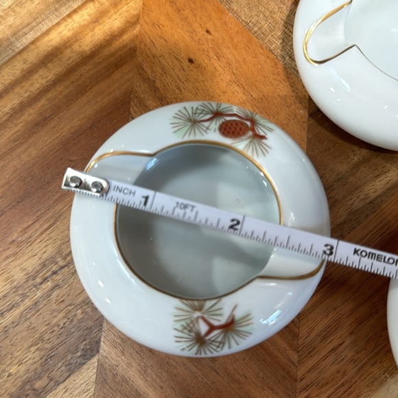 VTG Hand painted-made in Japan Fukagawa Arita Pinecone porcelain - Picture 4 of 7